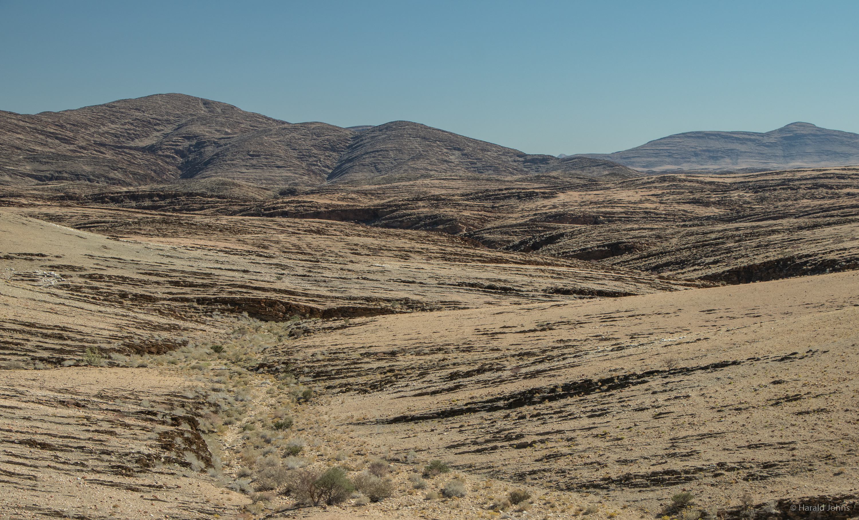 Kuiseb-Pass - Hier beginnen steinige Wüsten-Landschaften