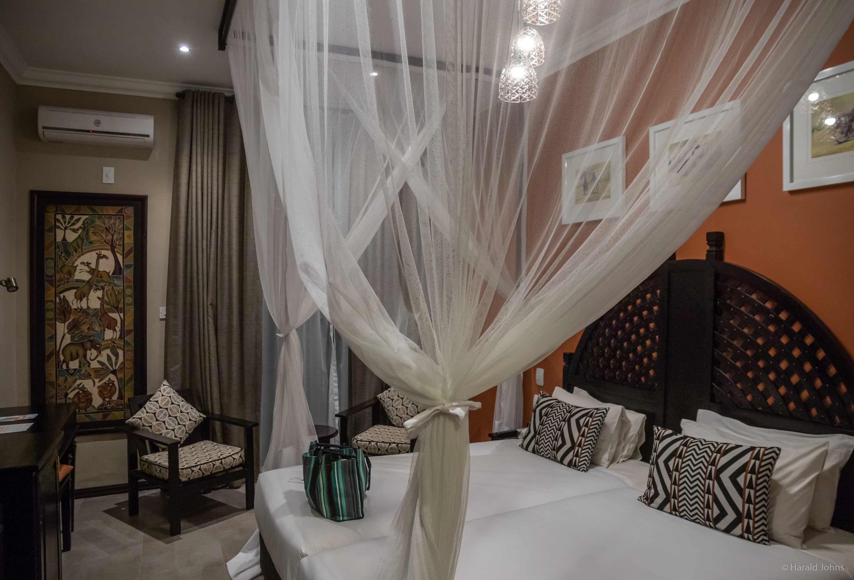 Victoria Falls Rainbow Hotel